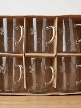 Elegant Clear Glass tea Mug Set with Floral Design